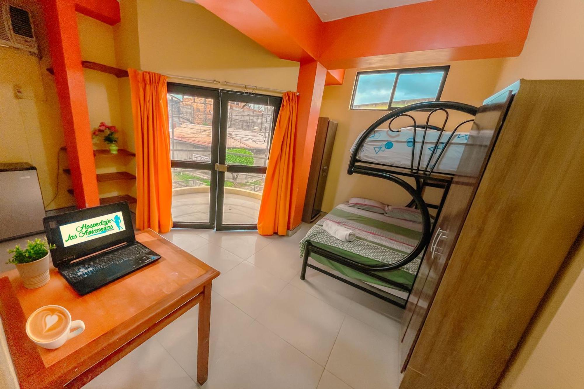 Hospedaje Las Amazonas Икитос Екстериор снимка