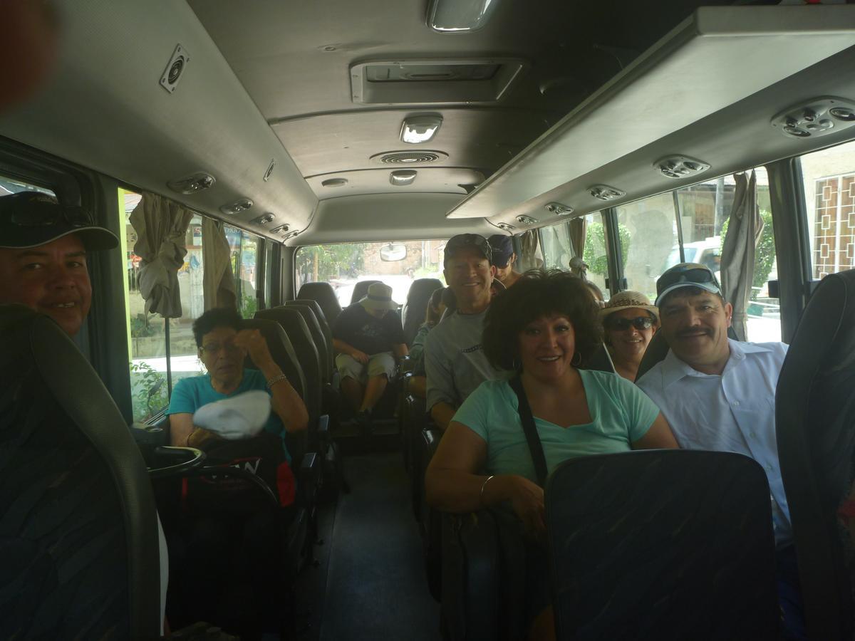Hospedaje Las Amazonas Икитос Екстериор снимка